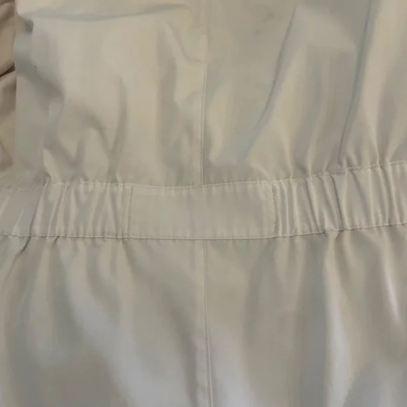 $20 FOR A COAT!!!     Andrew Marc XXL white parka - Picture 8 of 12